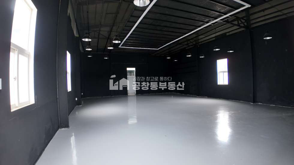 경기 파주시 월롱면 덕은리 월롱ic앞 2차선변 근생 깔끔 준신축 창고 마당大 주자편리 월세 매물번호 10290 사진 9