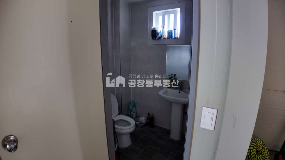 경기 파주시 월롱면 덕은리 월롱ic 앞 준신축 근생 단독창고 산업존 매매 매물번호 10289 사진 8