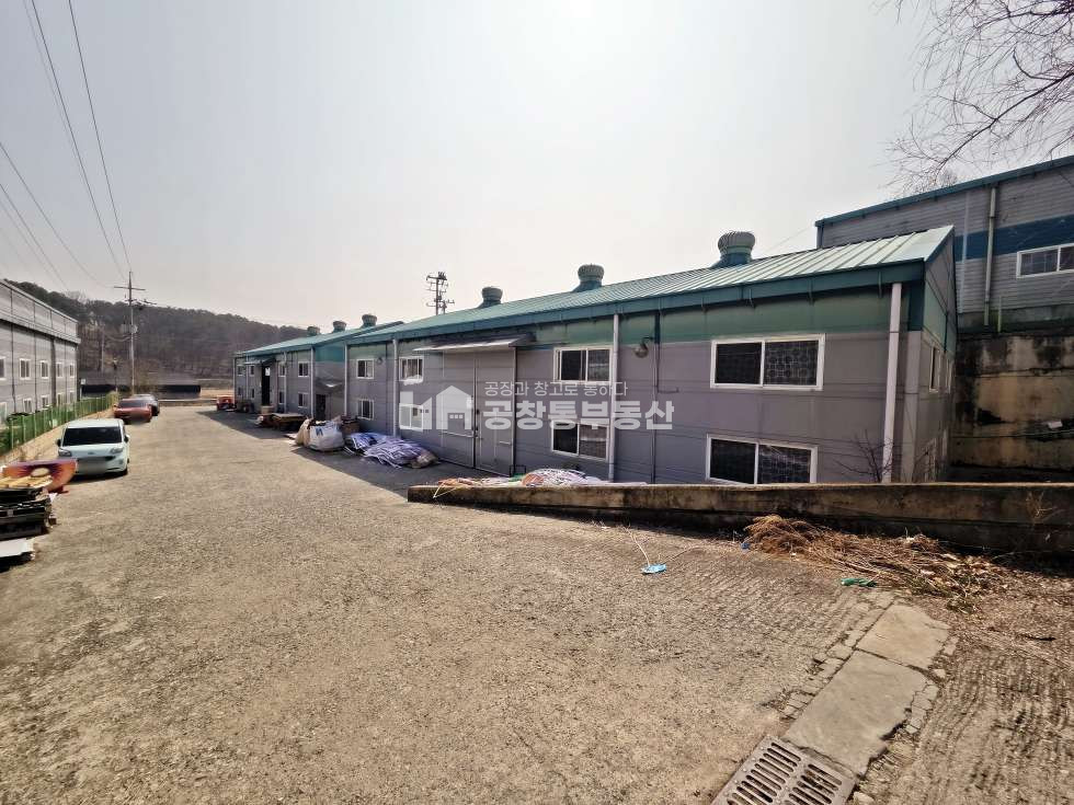 경기 파주시 탄현면 법흥리 다,라동 탄현면 2개 동 분리형 제조 공장 월세 매물번호 10018 사진 2